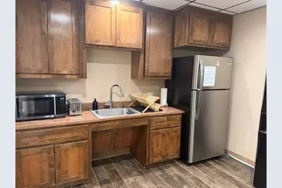 1110 Broadway Broadway, Marble Falls, TX 78654 - Photo 21
