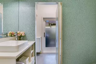 201 Bulian Ln, Austin, TX 78746 - Photo 11