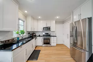 6002 Cary Dr, Austin, TX 78757 - Photo 5