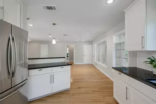 6002 Cary Dr, Austin, TX 78757 - Photo 7