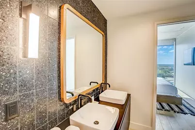 48 East Avenue #1305, Austin, TX 78701 - Photo 15