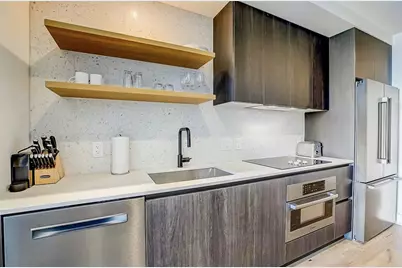 48 East Avenue #1305, Austin, TX 78701 - Photo 3
