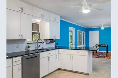 4710 Frontier Trail, Austin, TX 78745 - Photo 9