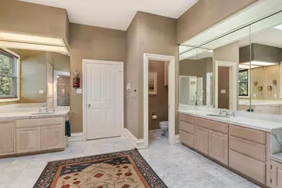 529 Buckeye Trail, West Lake Hills, TX 78746 - Photo 21