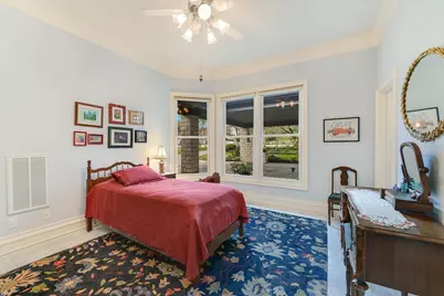 529 Buckeye Trail, West Lake Hills, TX 78746 - Photo 23