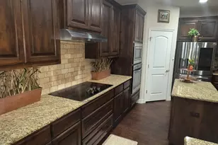 213 Dawn Dr, Liberty Hill, TX 78642 - Photo 37