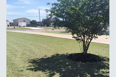 213 Dawn Drive, Liberty Hill, TX 78642 - Photo 13