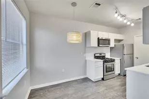 3201 Jack Cook Dr, Austin, TX 78723 - Photo 5