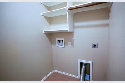 17208 Bridgefarmer Boulevard, Pflugerville, TX 78660 - Photo 21
