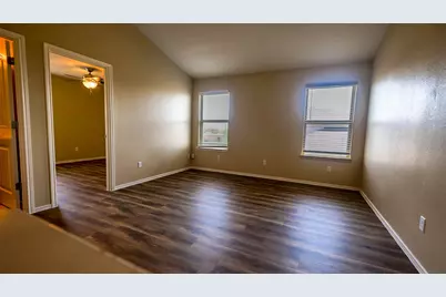 17208 Bridgefarmer Boulevard, Pflugerville, TX 78660 - Photo 13