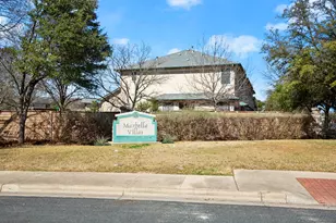 2100 Pipers Field Dr, Austin, TX 78758 - Photo 23