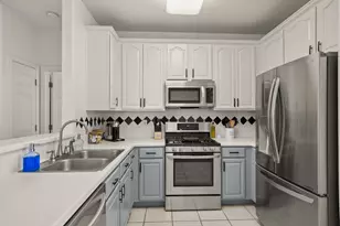 2100 Pipers Field Dr, Austin, TX 78758 - Photo 5