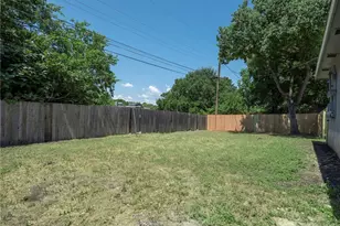 2524 Glen Springs Way, Austin, TX 78741 - Photo 7