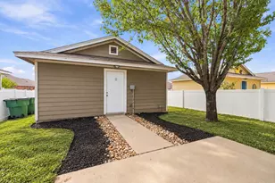 809 Craters of the Moon Blvd, Pflugerville, TX 78660 - Photo 15