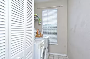 600 Grand Prairie Cir, Dripping Springs, TX 78620 - Photo 17