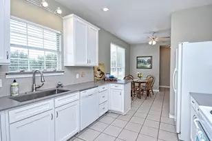 600 Grand Prairie Cir, Dripping Springs, TX 78620 - Photo 7