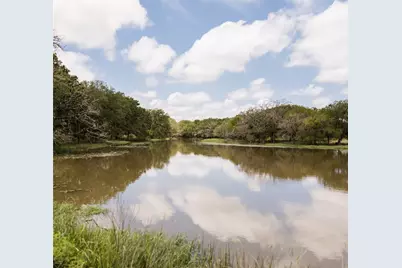 657 Los Olives Lane, Liberty Hill, TX 78641 - Photo 33