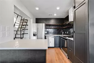 1610 Waterston Ave, Austin, TX 78703 - Photo 9