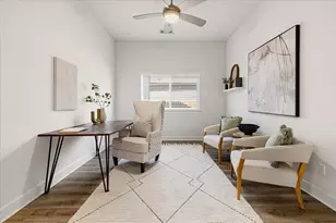 908 Knowles Dr, Hutto, TX 78634 - Photo 11