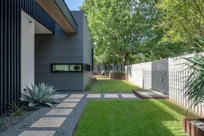 1107 Folts Avenue, Austin, TX 78704 - Photo 3