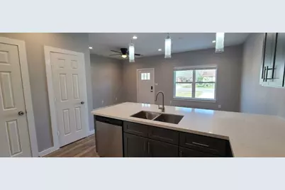 9114 Caddo Road #A & B, Houston, TX 77078 - Photo 3