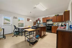 222 Vallecito Dr, Georgetown, TX 78626 - Photo 5