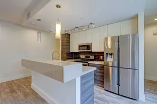 604 N Bluff Dr, Austin, TX 78745 - Photo 17