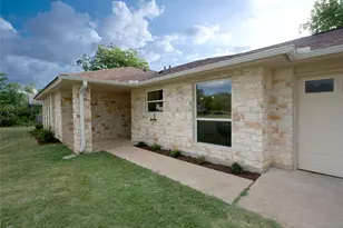 13004 Running Deer Trail, Manchaca, TX 78652 - Photo 11
