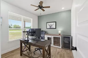 1680 Co Rd 302, Rockdale, TX 76567 - Photo 25