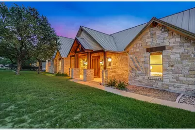 409 Venture Boulevard S, Point Venture, TX 78645 - Photo 5