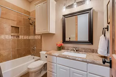 409 Venture Boulevard S, Point Venture, TX 78645 - Photo 19