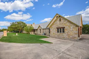 409 Venture Blvd S, Point Venture, TX 78645 - Photo 31