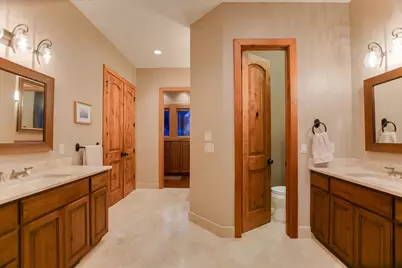 409 Venture Boulevard S, Point Venture, TX 78645 - Photo 15