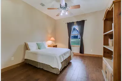 409 Venture Boulevard S, Point Venture, TX 78645 - Photo 19