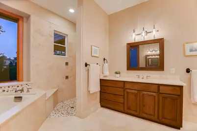 409 Venture Boulevard S, Point Venture, TX 78645 - Photo 13