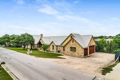409 Venture Boulevard S, Point Venture, TX 78645 - Photo 31