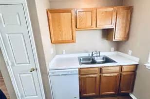 8814 Schick Rd, Austin, TX 78729 - Photo 11