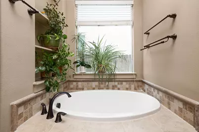 8512 Etienne Cove, Austin, TX 78759 - Photo 19