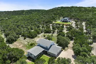 11104 Trails End Rd, Leander, TX 78641 - Photo 3