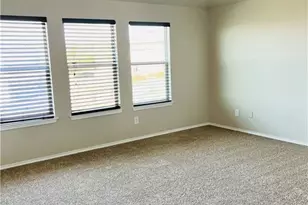 1542 Haynie Bend, Round Rock, TX 78665 - Photo 9