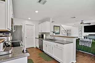 12816 White House St, Manor, TX 78653 - Photo 13