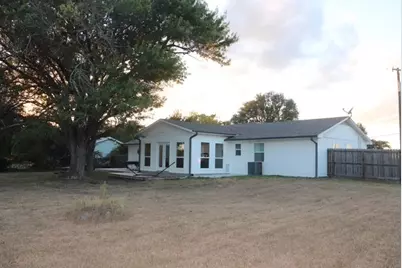 913 7th Street, Lexington, TX 78947 - Photo 23