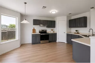 211 Phillips Street, Hutto, TX 78634 - Photo 3