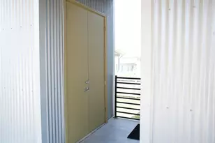 6021 Seville Dr, Austin, TX 78724 - Photo 33