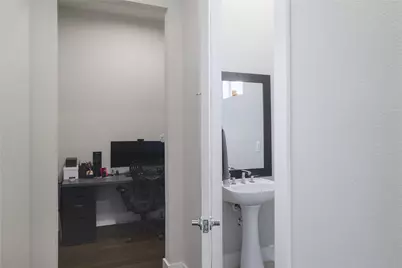 6021 Seville Drive, Austin, TX 78724 - Photo 15