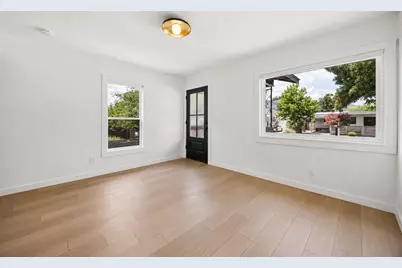3013 E 14th 1/2 Street, Austin, TX 78702 - Photo 3