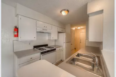 6906 Deep Circle #B, Austin, TX 78744 - Photo 11