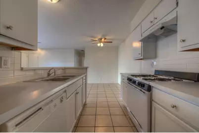 6906 Deep Circle #B, Austin, TX 78744 - Photo 15