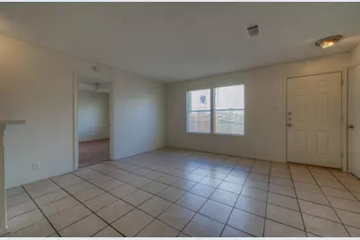 6906 Deep Circle #B, Austin, TX 78744 - Photo 5