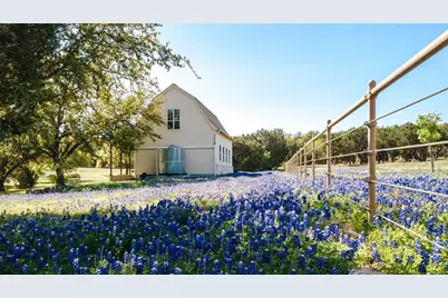 5300 Lookout Ridge Drive, Marble Falls, TX 78654 - Photo 39